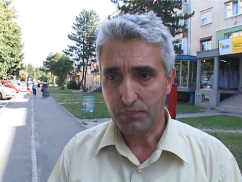 FOTO: Mircea Horgos, resedintele Asociatiei de Parinti de la Scoala ”George Cosbuc” Baia Mare